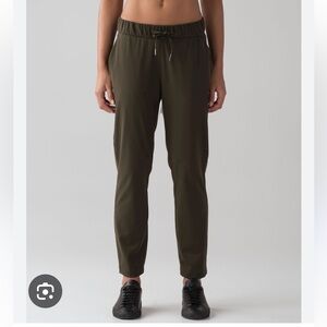 Lululemon On The Fly Pant *28" - Dark Olive